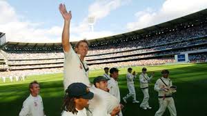 'Shocked to the core': Cricket world mourns Shane Warne