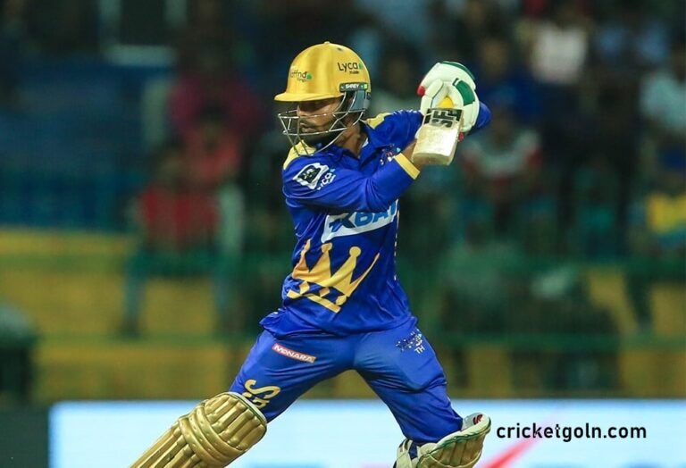 ঝড়ো হাফ-সেঞ্চুরিতে অভিষেক হৃদয়ের