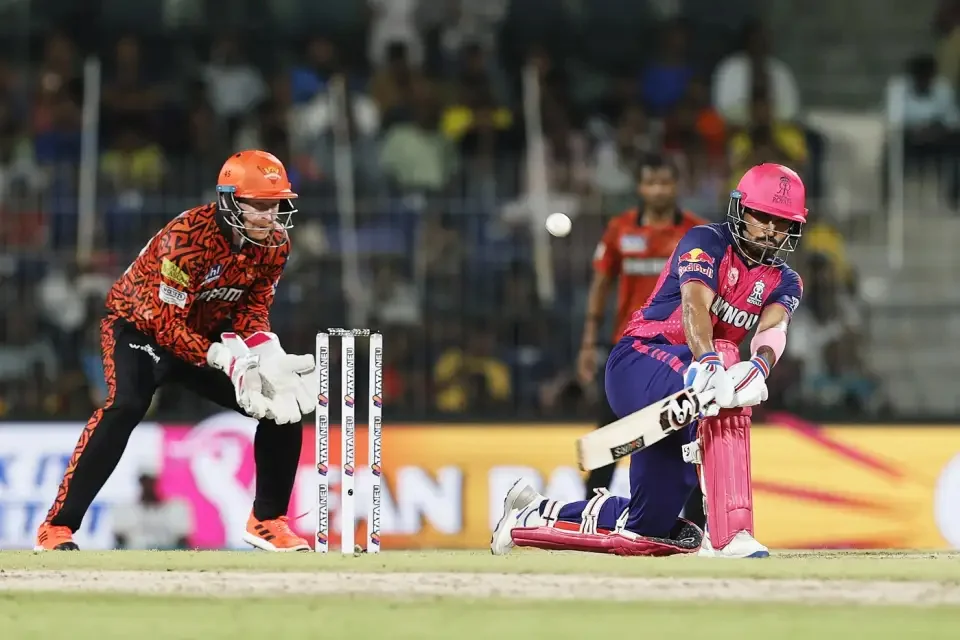 রাজস্থানকে হারিয়ে ফাইনালে কলকাতার সঙ্গী হায়দরাবাদ 2 রাজস্থানকে হারিয়ে ফাইনালে কলকাতার সঙ্গী হায়দরাবাদ