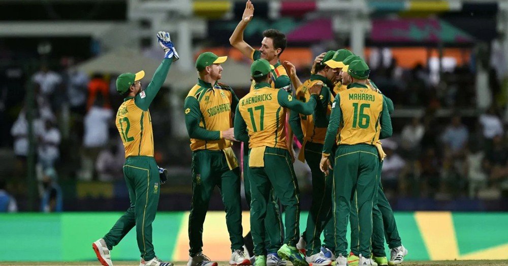 ওয়েস্ট ইন্ডিজকে কাঁদিয়ে সেমিতে দক্ষিণ আফ্রিকা 3 ওয়েস্ট ইন্ডিজকে কাঁদিয়ে সেমিতে দক্ষিণ আফ্রিকা