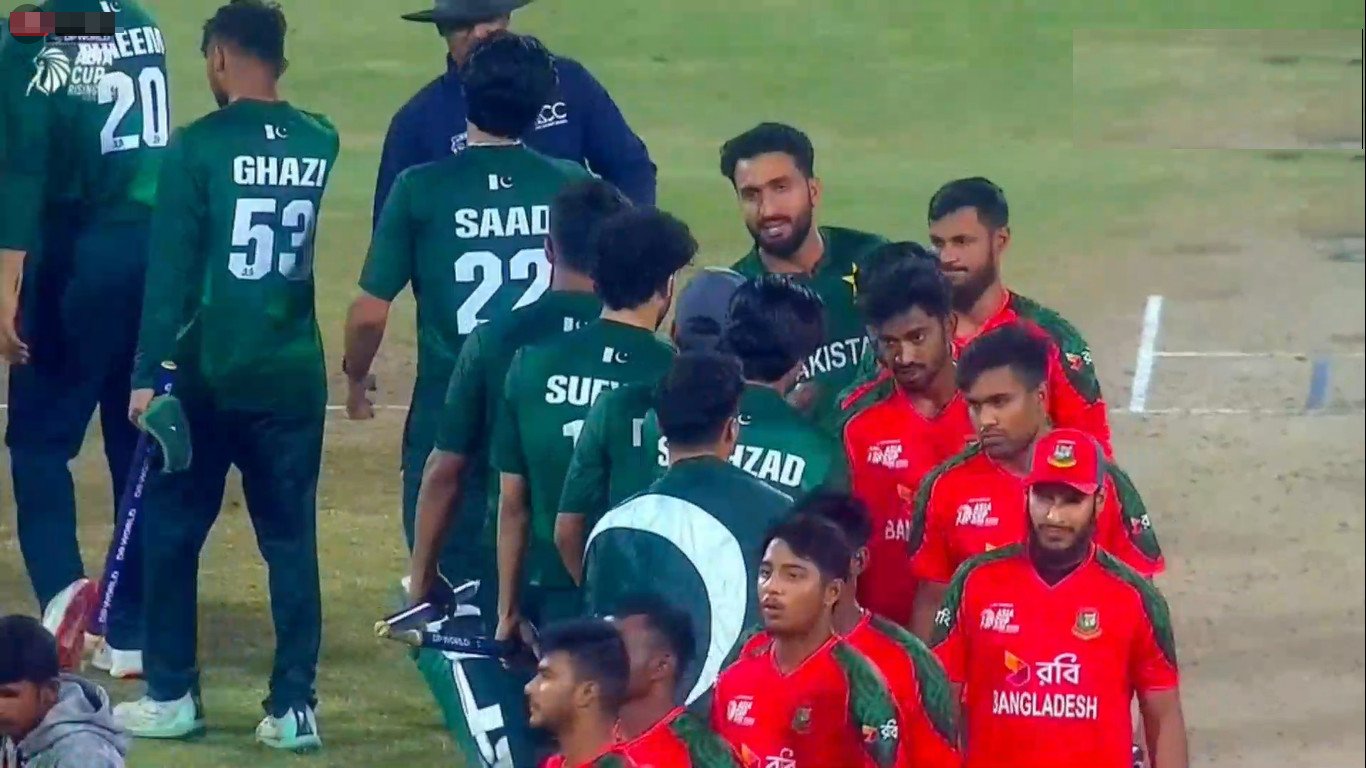 চ্যাম্পিয়ন পাকিস্তান শাহিনস