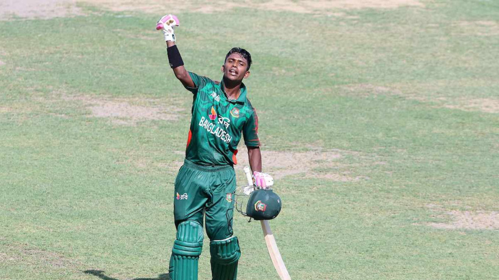 তামিমের মহাসেঞ্চুরি! শেষ ওভারে বাংলাদেশ বাঁচালো সিরিজের ইজ্জত